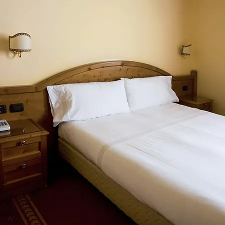 Hotell Grand Paradiso Passo del Tonale