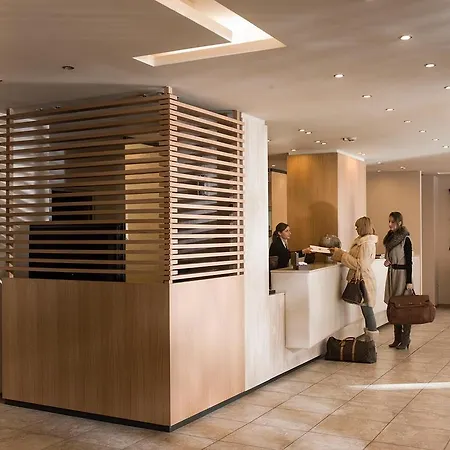 Hotell Grand Paradiso 5*