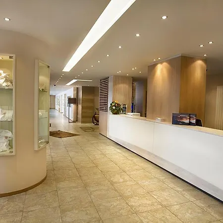 Grand Paradiso 5*
